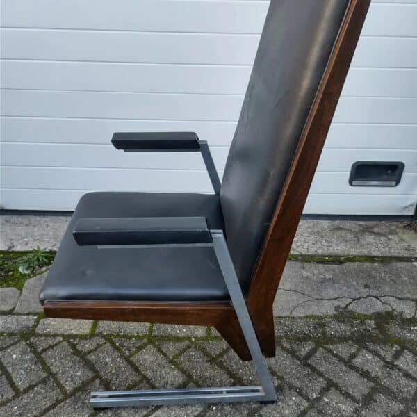 Fauteuils van J.J.M. Vegter en T.T. Deurvorst - Afbeelding 3