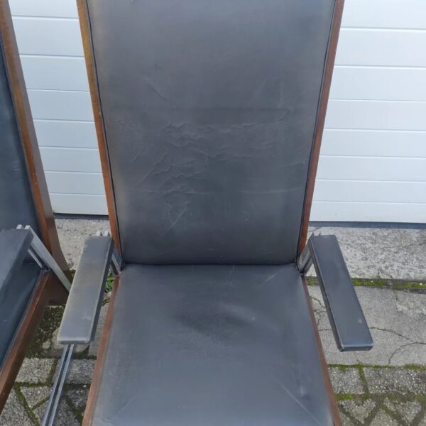 Fauteuils van J.J.M. Vegter en T.T. Deurvorst - Afbeelding 5