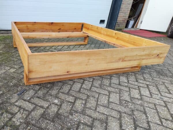 Bed Ate van Apeldoorn voor Houtwerk Hattem