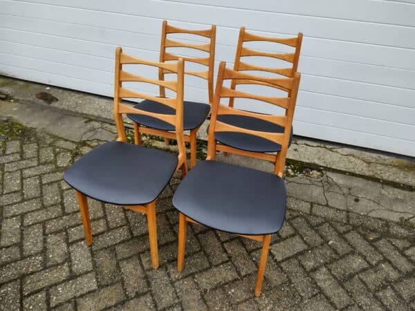 Vintage eetkamerstoelen ladderrug zwart vinyl - Afbeelding 2