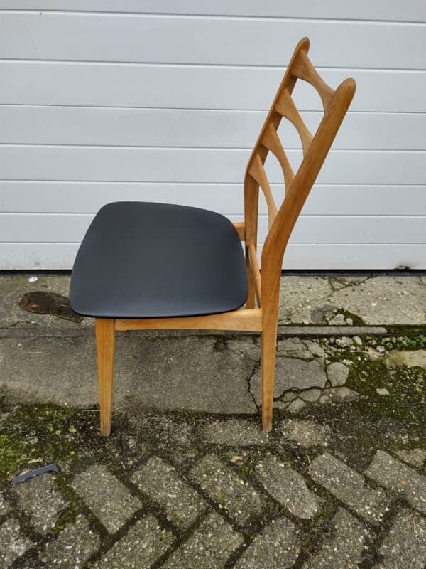 Vintage eetkamerstoelen ladderrug zwart vinyl - Afbeelding 3