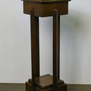 Amsterdamse School piëdestal of bloementafel