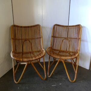 Set van twee rotan fauteuils